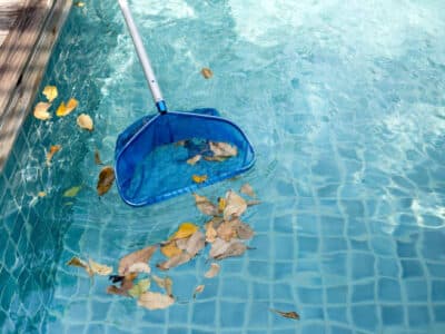 Entretien de votre piscine + ses abords