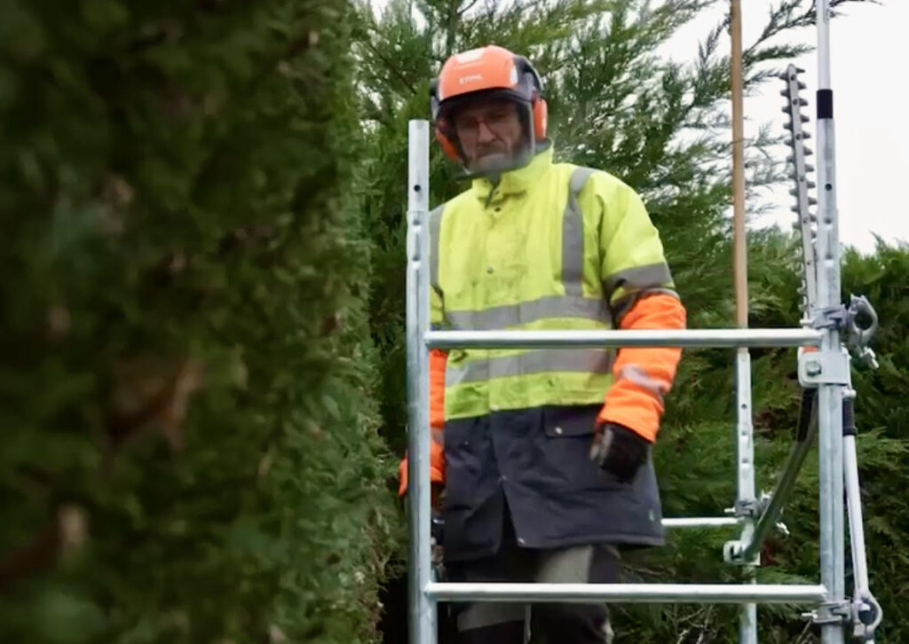Alexandre le spécialiste de la création paysagère chez AS BESOIN