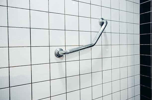 adapter le logement aux besoins familiaux évolutifs (enfants, télétravail, mobilité réduite)