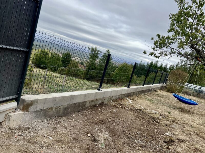 Créations paysagères : terrains de pétanque, terrasses et murs de clôture 🏡